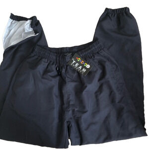 Team Apparel Men’s XL joggers, zip legs